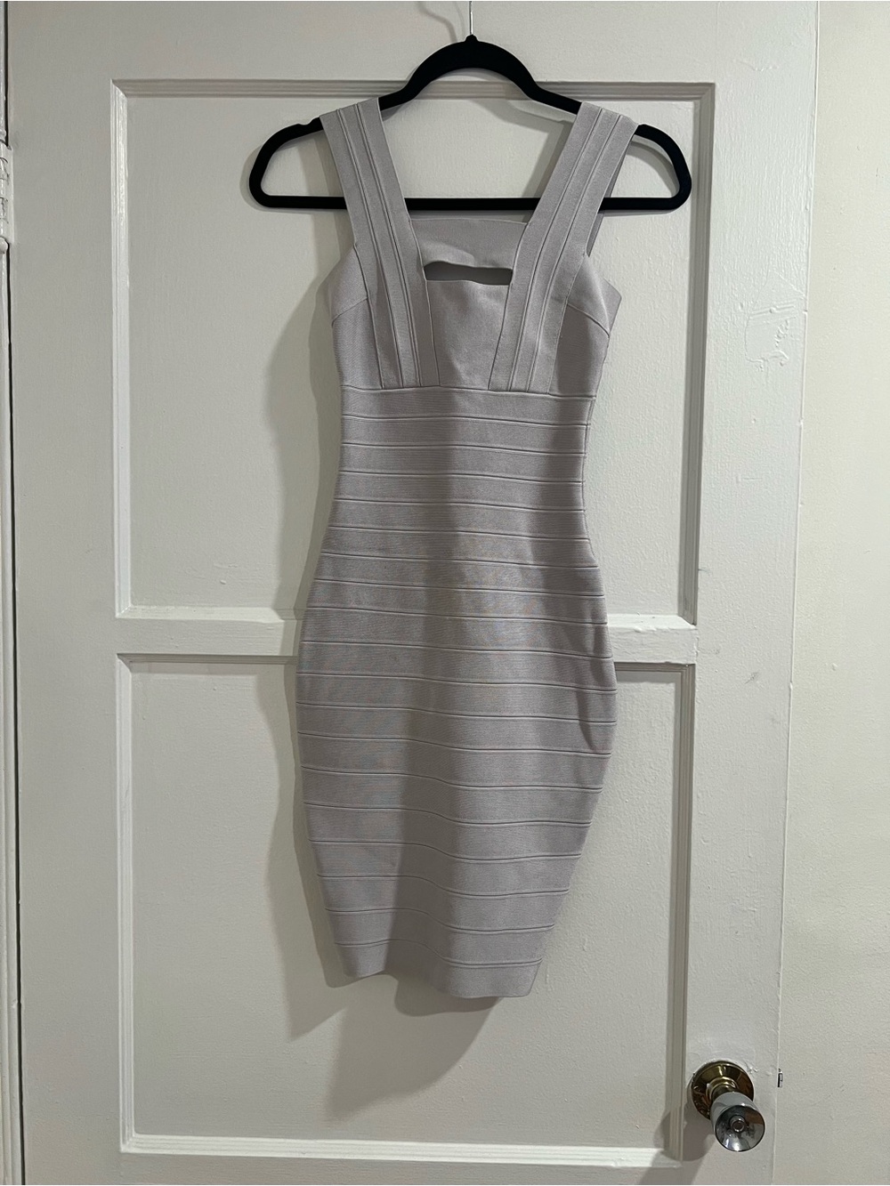 Guess by Marciano Light Gray Sleeveless Midi Bandage Dress